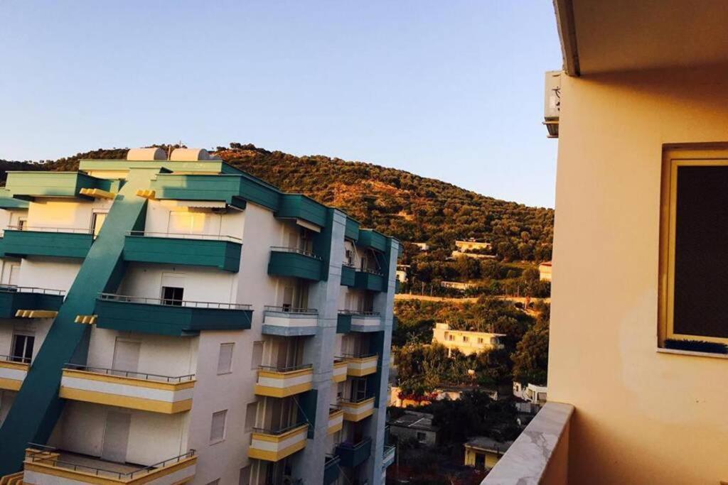 Ari'S Apartment Vlorë Exterior foto